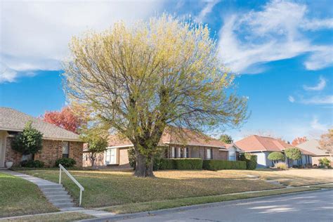cheapest area to live in dallas tx